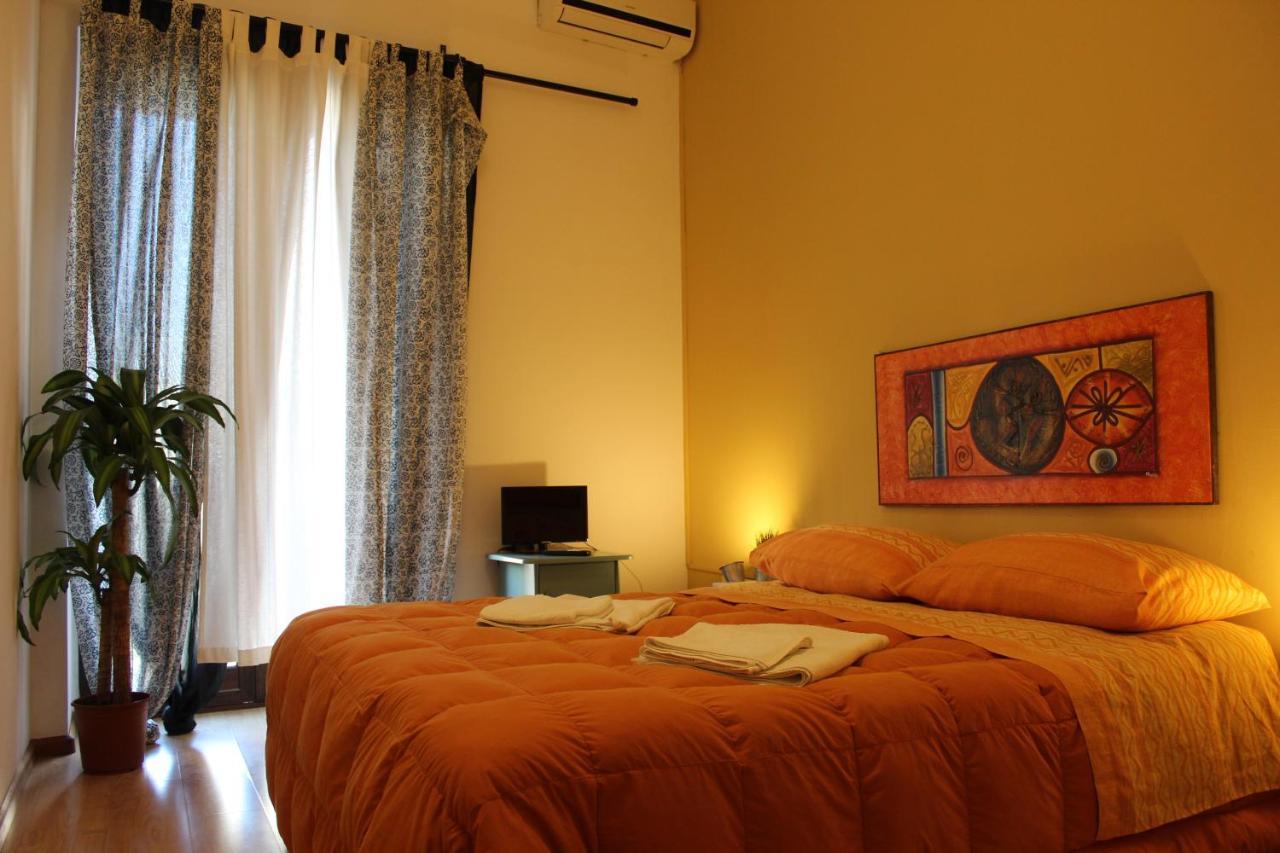 B&B A Casa Di Elena Catane Extérieur photo